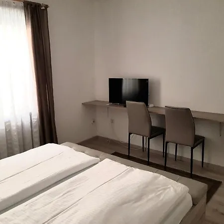 Hofer 3* باد بيرنك ام كيش