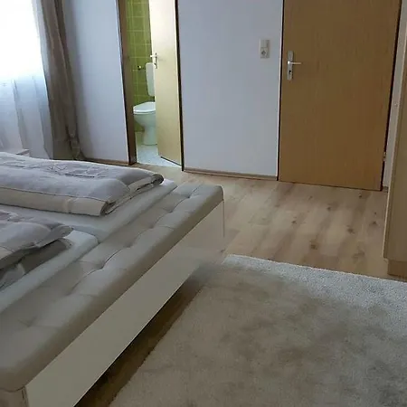 Hofer Pensjonat 3*