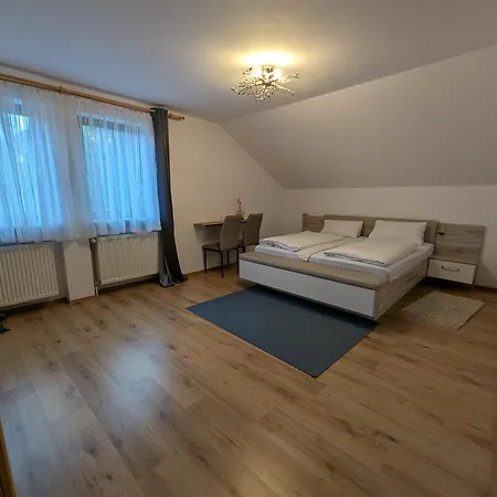 Hofer Gasthof Bad Berneck im Fichtelgebirge