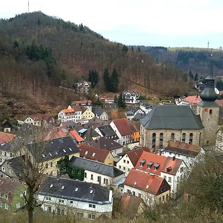 Hofer Pensionat Bad Berneck im Fichtelgebirge