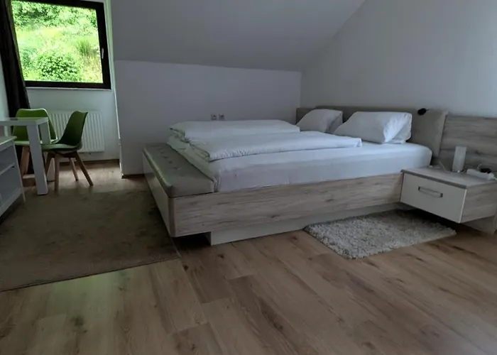 Hofer 3* Bad Berneck im Fichtelgebirge